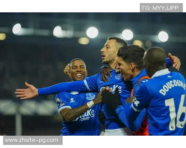 英超前瞻：纽卡斯尔主场遇挑战狼队有望全身而退维拉力争胜利战胜埃弗顿